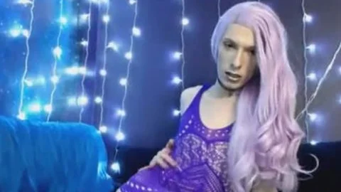 blond tranny Enjoys Playing Her cock And wazoo