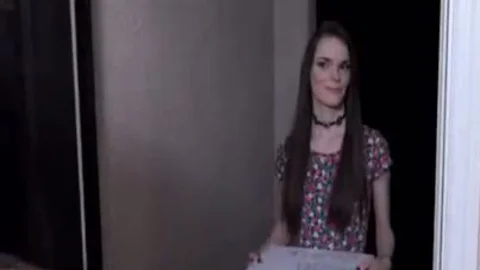 lady-mans Kira Crash And Valentina Mia nail