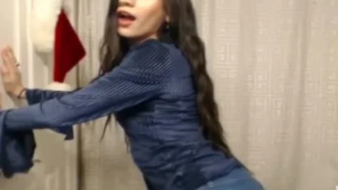 sheboy Hung enormous pecker garments