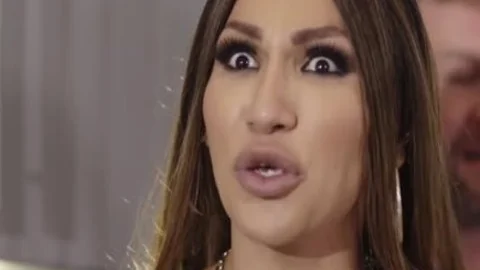 Tbabe Jessy Dubai Deepthroats fashionable Colby In The Kitchen