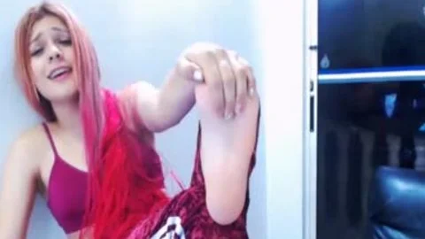 Redhead teen Melisa Feet Fetish Foreplay web camera