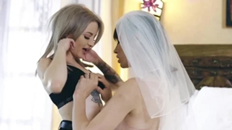 TransFixed - Petite Korra Del Rio show small tits