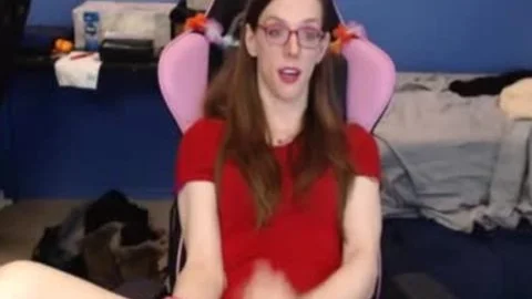 Nerdy tranny Jerks large wang webcam