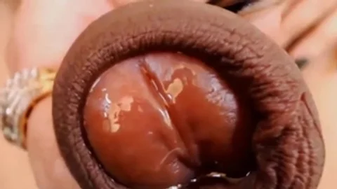 Succulent ladyman Stimulates Herself With sex dildo