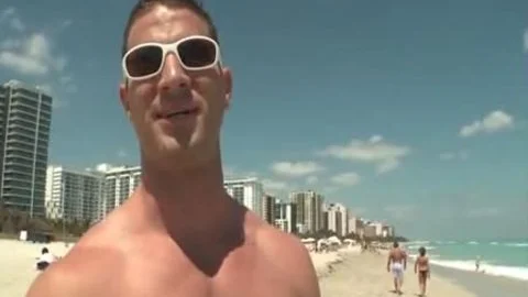 asian ladyboy acquires Picked Up At The Beach And acquires pounded