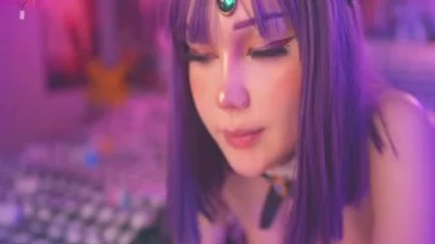 Cosplay ladyman Princess Toying Her pooper And engulfing large Didlo