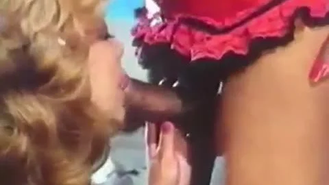 lady-teen Encounters black And White Caper